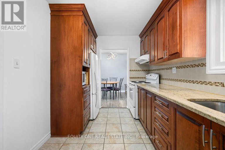 28621655/1041-wiseman-crescent/riverside-park/ottawa/ontario/K1V8J3_17
