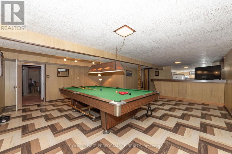 28549709/2091-tawney-road/hawthorne-meadows/ottawa/ontario/K1G1B9_25
