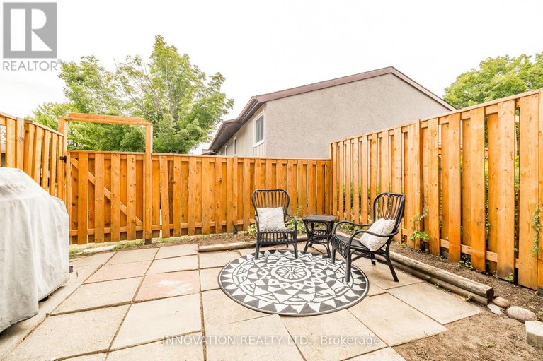 28758327/70-274-woodfield-drive/tanglewood/ottawa/ontario/K2G3W9_30