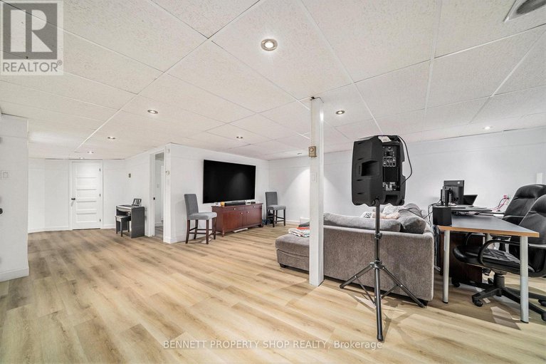 29105504/15-maisonneuve-street/clarencerockland-twp/clarence-rockland/ontario/K0A1E0_21