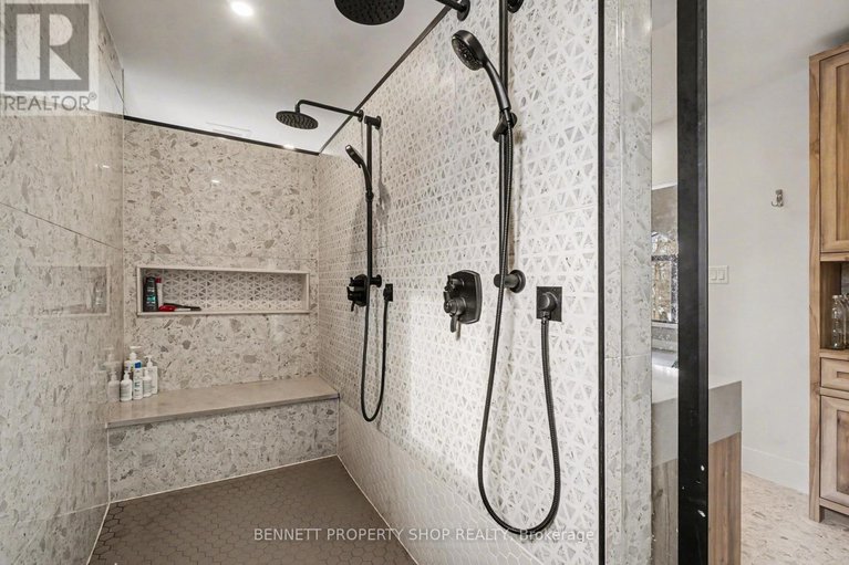 29379776/645-canary-street/navan/ottawa/ontario/K4B1H3_25