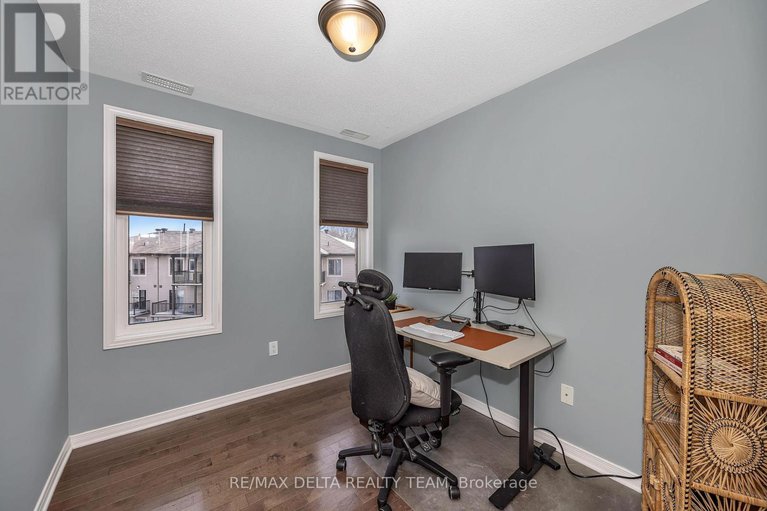 29437612/7-486-via-verona-avenue/longfields/ottawa/ontario/K2J6B3_23