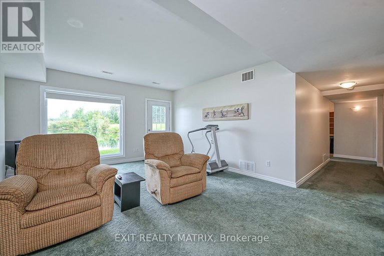28117535/2158-old-prescott-road/osgoode-twp-north-of-reg-rd-6/ottawa/ontario/K4P1L9_23