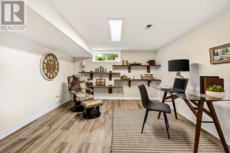28810906/40-singal-street/glencairnhazeldean/ottawa/ontario/K2L1B9_35
