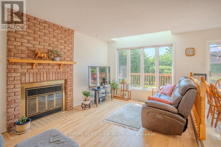 28627502/612-chenier-way/fallingbrookpineridge/ottawa/ontario/K4A1R1_15