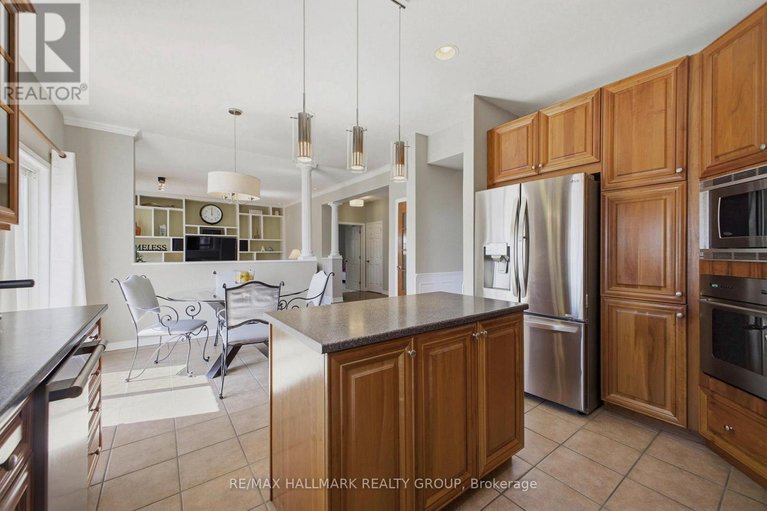 29633976/47-snowberry-way/stittsville-south/ottawa/ontario/K2S2A8_11