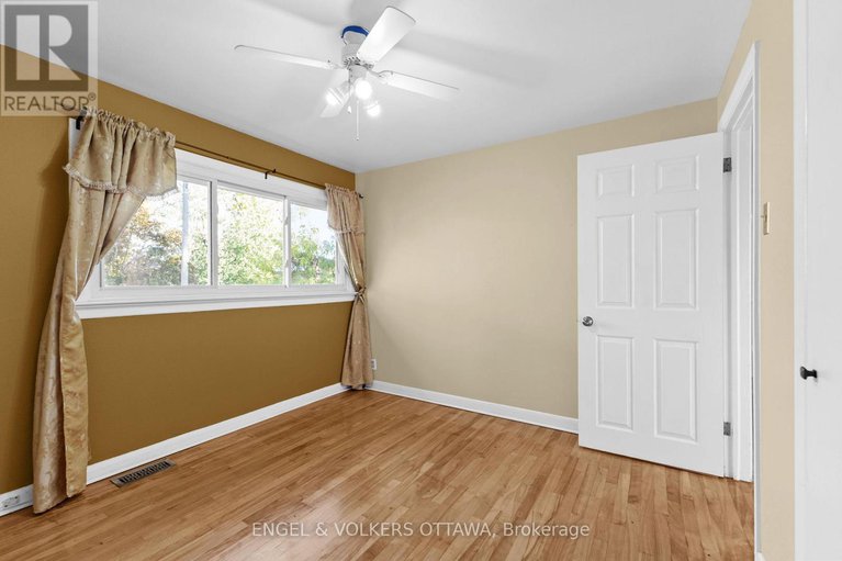 29354277/838-borthwick-avenue/castle-heightsrideau-high/ottawa/ontario/K1K2M8_21