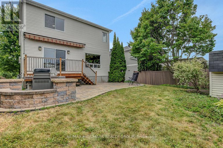 28882866/1166-ambercrest-street/carson-grove/ottawa/ontario/K1J1B2_48