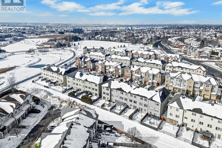 29394256/501-coldwater-crescent/emerald-meadowstrailwest/ottawa/ontario/K2M3B3_38