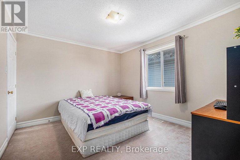 29453383/61-lamadeleine-boulevard/embrun/russell/ontario/K0A1W0_16