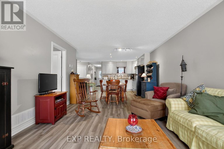 29209594/318-finner-court/almonte/mississippi-mills/ontario/K0A1A0_18