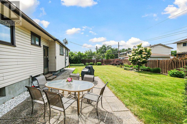 28636832/41-viewmount-drive/meadowlandscrestview/ottawa/ontario/K2G3C4_34