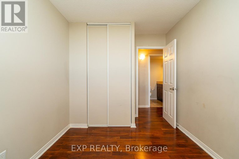 29095859/2107-900-dynes-road/carleton-square/ottawa/ontario/K2C3L6_15