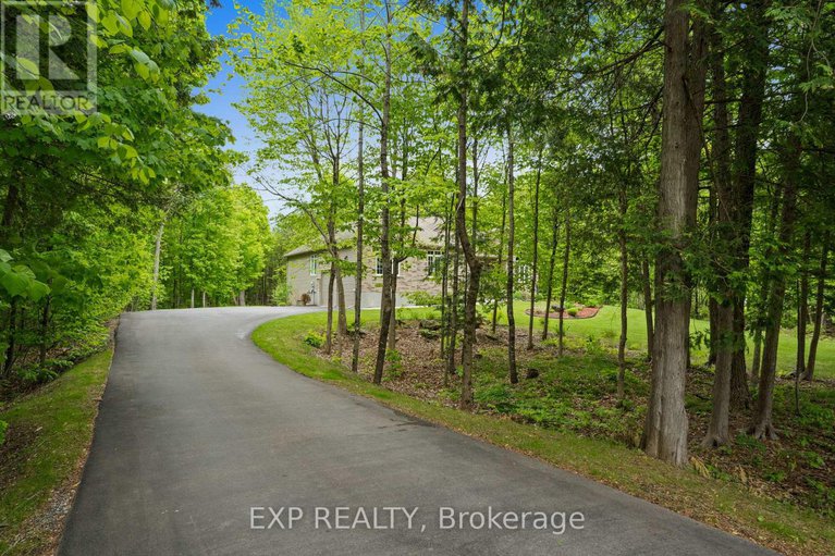 28406090/213-justin-drive/beckwith-twp/beckwith/ontario/K7C0C4_2
