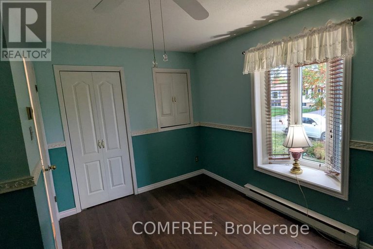 29045609/9-woodwind-crescent/fringewood/ottawa/ontario/K2S1V1_9