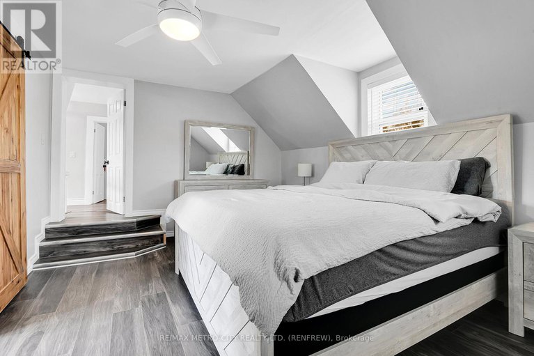 28293048/228-arnprior-avenue/renfrew/renfrew/ontario/K7V3A1_16