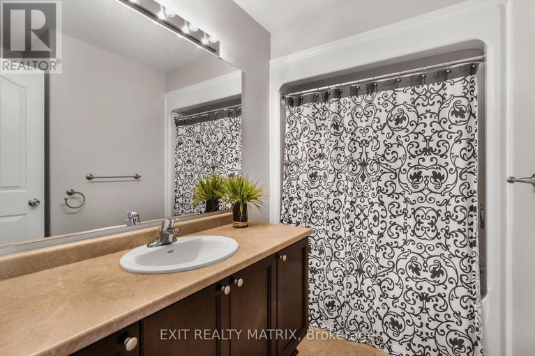 28734885/1836-arrowgrass-way/notting-hillsummerside/ottawa/ontario/K4A0H9_16