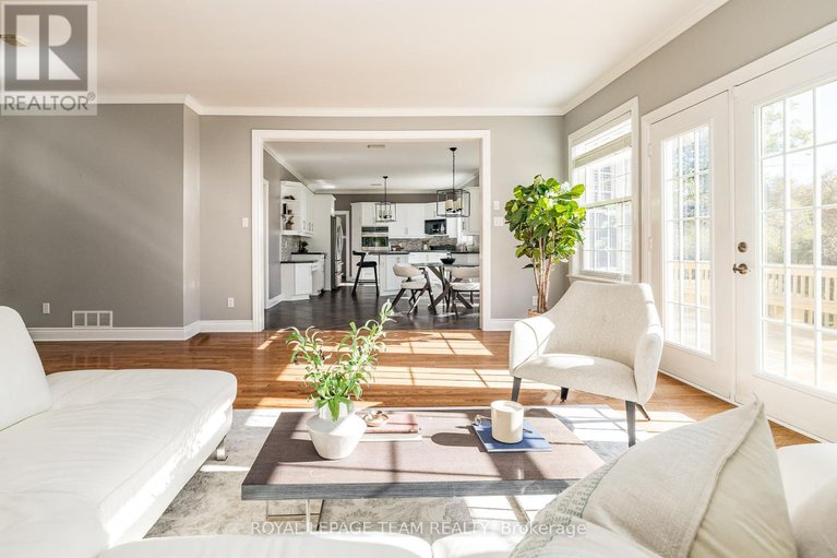 28939850/38-marchvale-drive/rural-kanata-central/ottawa/ontario/K2W1C2_11