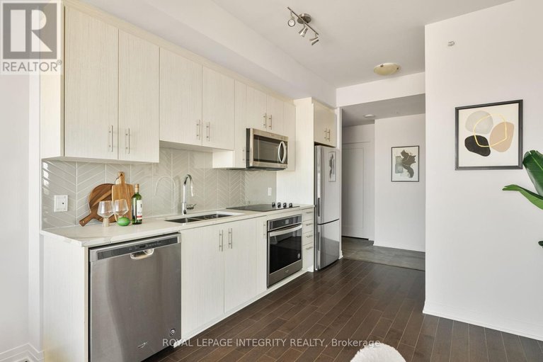 28943822/2902-805-carling-avenue/west-centre-town/ottawa/ontario/K1S5W9_11