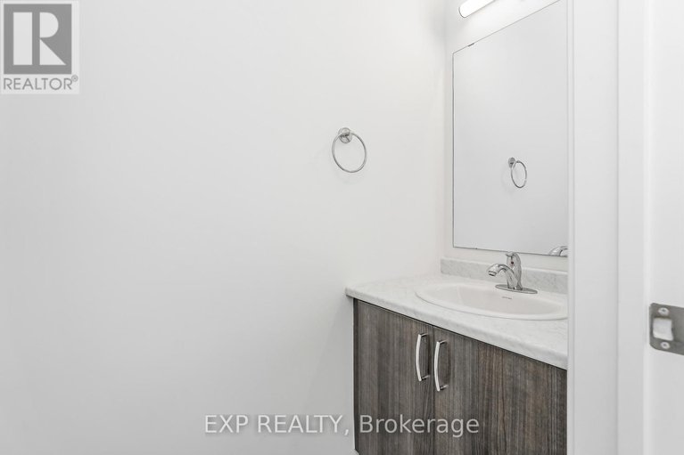 29224581/k-230-pingwi-place/blossom-parkkemp-parkfindlay-creek/ottawa/ontario/K0A2P0_13