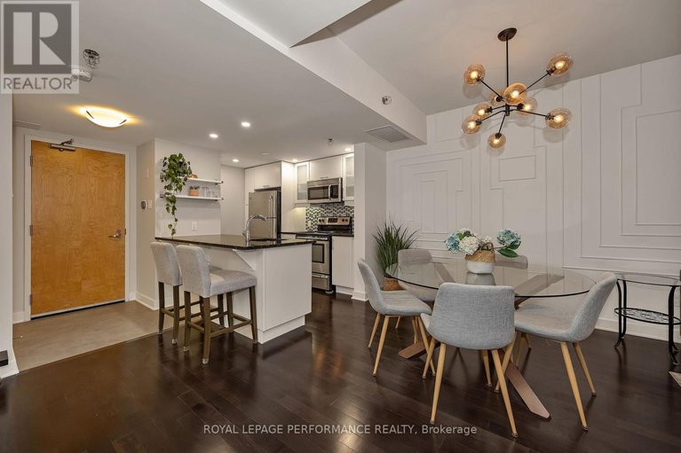 29461284/104-300a-lett-street/west-centre-town/ottawa/ontario/K1R0A8_13