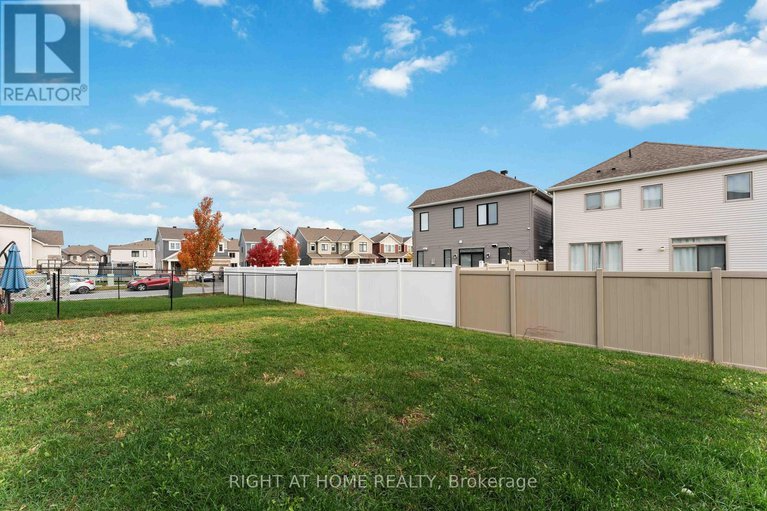 29034321/756-brittanic-road/emerald-meadowstrailwest/ottawa/ontario/K2V0R5_25