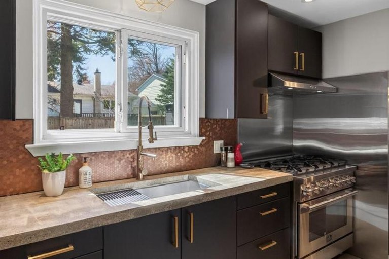 29668804/31-northpark-drive/blackburn-hamlet/ottawa/ontario/K1B3R7_14