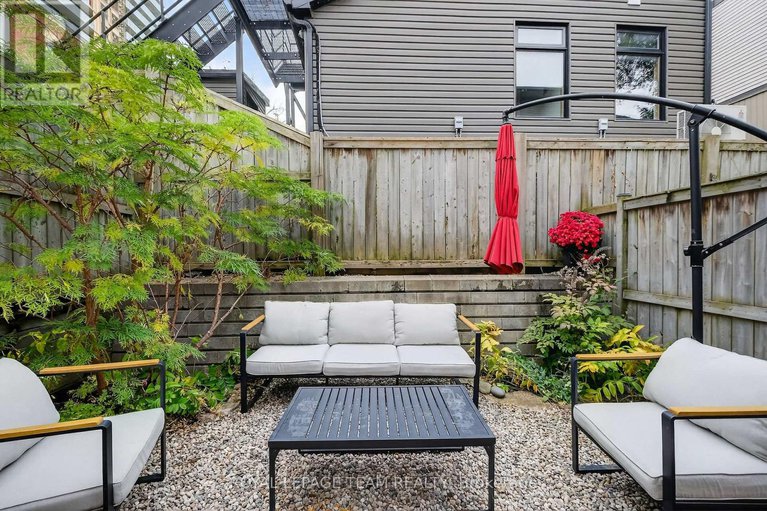 29139959/26-25-bayswater-avenue/hintonburg/ottawa/ontario/K1Y2E5_22