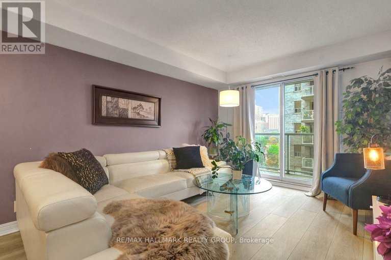 28940171/802-429-somerset-street-w/ottawa-centre/ottawa/ontario/K2P2P5_13