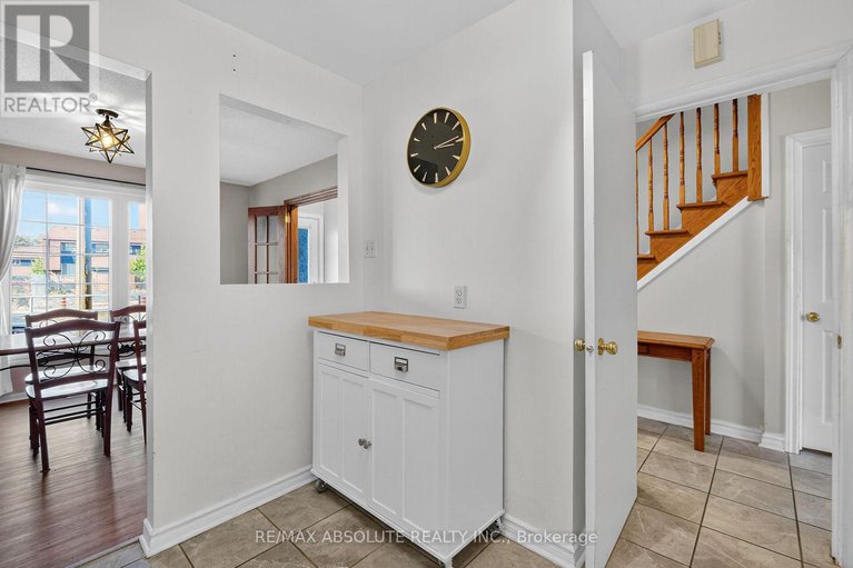 28956955/2628-baseline-road/leslie-park/ottawa/ontario/K2H7B4_14