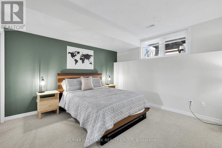 29582357/1344-guthrie-street/leslie-park/ottawa/ontario/K2H1G8_29