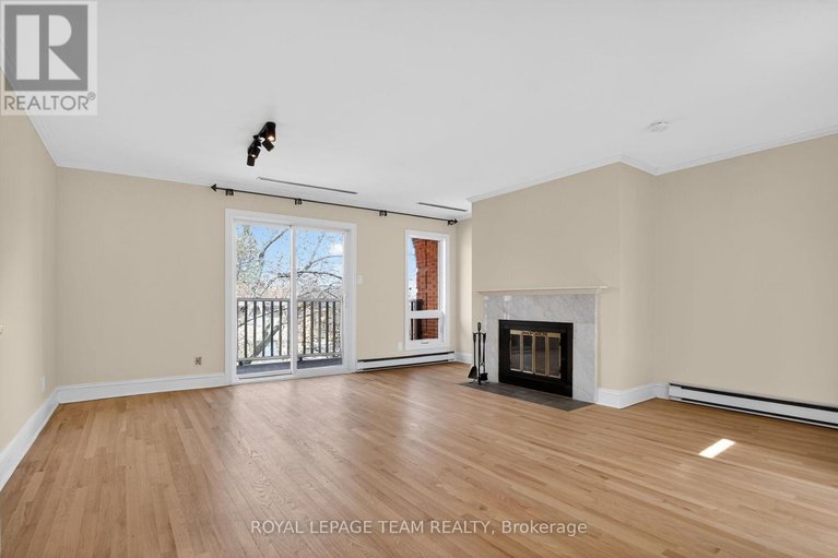 29603323/9-160-bruyere-street/lower-townbyward-market/ottawa/ontario/K1N5E1_13