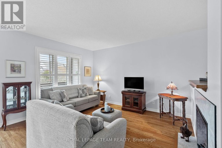 28339224/13-eileen-crescent/stittsville-central/ottawa/ontario/K2S1M3_8