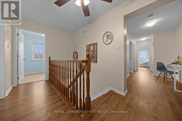 29623181/236-wabiskaw-private/stonebridge/ottawa/ontario/K2J0E5_20