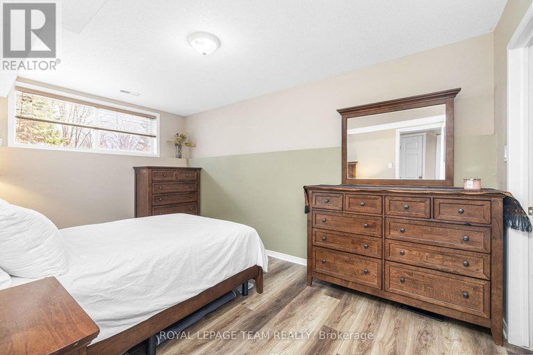 29460826/147-wharhol-private/westcliffe-estates/ottawa/ontario/K2H1G5_36