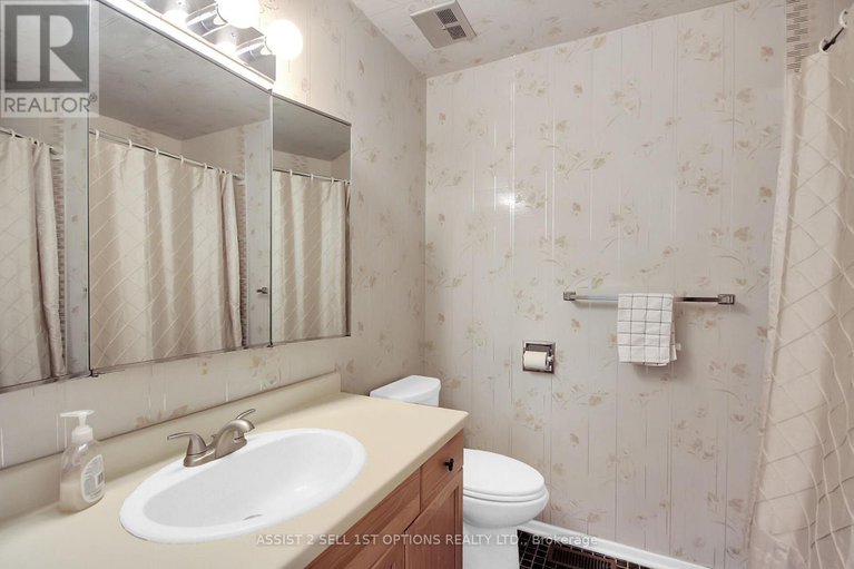 28698789/38-ardell-grove/craig-henrywoodvale/ottawa/ontario/K2G4G4_24