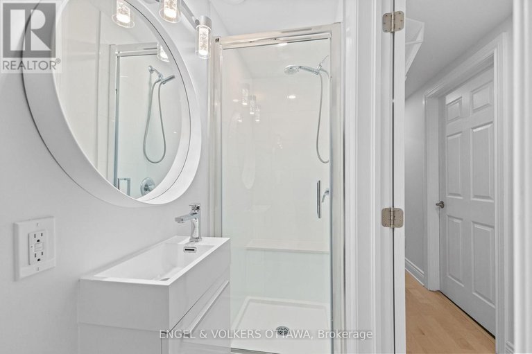 28911709/a-120-drummond-street/ottawa-east/ottawa/ontario/K1S1J9_31