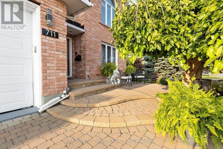28859388/711-merkley-drive/fallingbrookpineridge/ottawa/ontario/K4A2T7_3