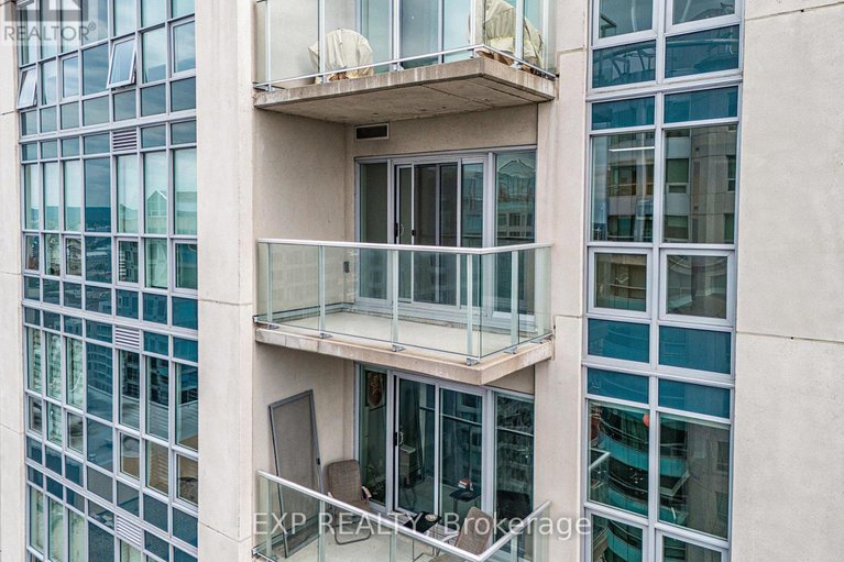 28885811/2509-242-rideau-street/sandy-hill/ottawa/ontario/K1N0B7_35