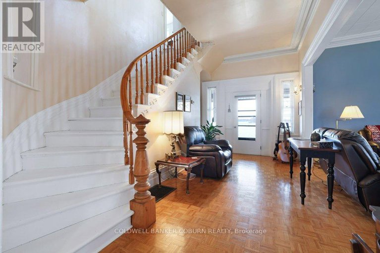 28218269/81-lakeshore-drive/morrisburg/south-dundas/ontario/K0C1X0_5