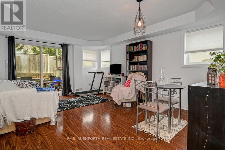 29199149/2-510-stonefield-private/barrhaven-east/ottawa/ontario/K2G4R3_8