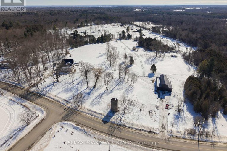 29390799/4701-4th-concession-road/augusta-twp/augusta/ontario/K0E1T0_9