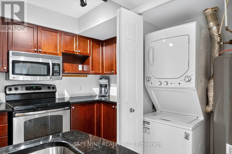 29082049/301u-1921-st-joseph-boulevard/convent-glen-south/ottawa/ontario/K1C0A3_16