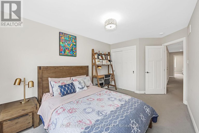 28564716/526-edenwylde-drive/remainder-of-stittsville-area/ottawa/ontario/K2S2K4_30