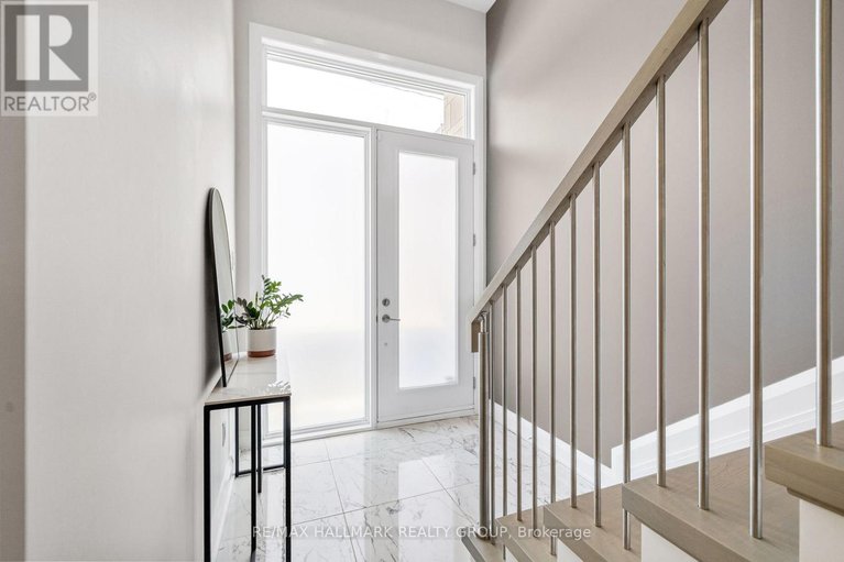 29595159/101-tay-street/westboro-west/ottawa/ontario/K2A2H1_4