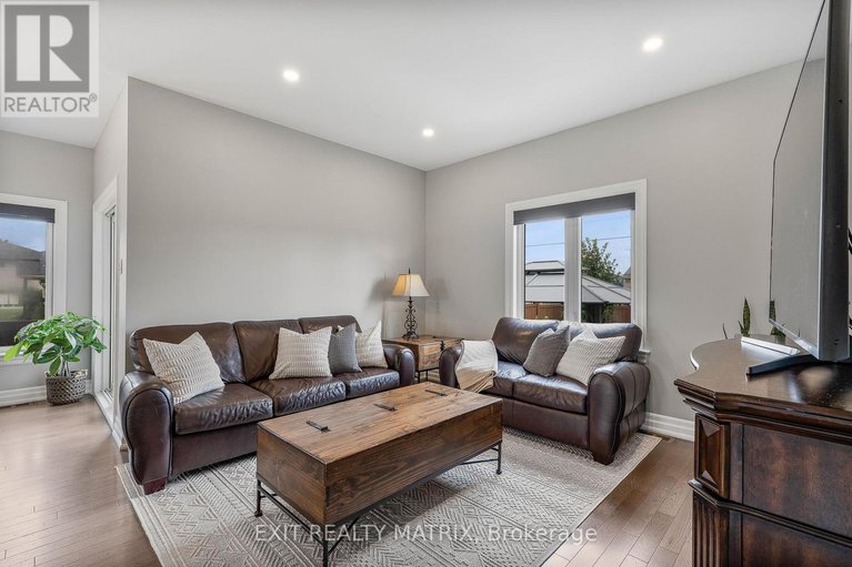 28751723/56-nancy-street/embrun/russell/ontario/K0A1W0_13