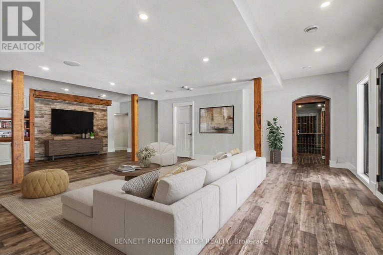 29379776/645-canary-street/navan/ottawa/ontario/K4B1H3_30