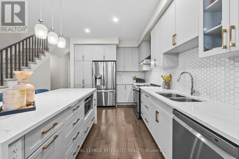 29358158/103-nepeta-crescent/blossom-parkkemp-parkfindlay-creek/ottawa/ontario/K1T0S5_5