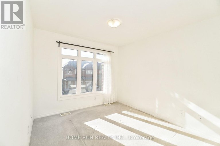 29046406/118-overberg-way/emerald-meadowstrailwest/ottawa/ontario/K2S0V9_30