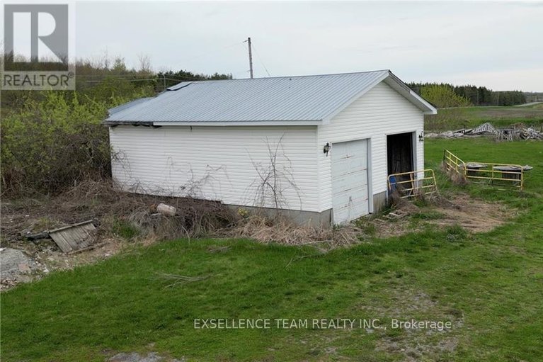25566557/19100-kenyon-conc-rd-7-road/north-glengarry-kenyon-twp/north-glengarry/ontario/K0C1A0_11